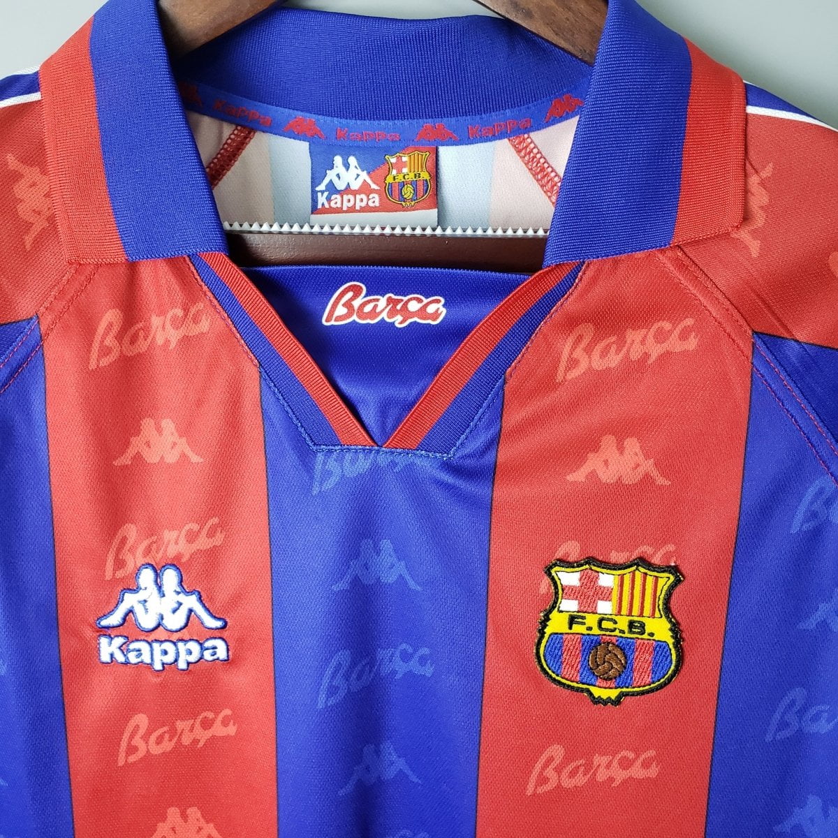 Barcelona Retro Football jersey - 1996-97 - BARCELONA LOCAL | RETRO
