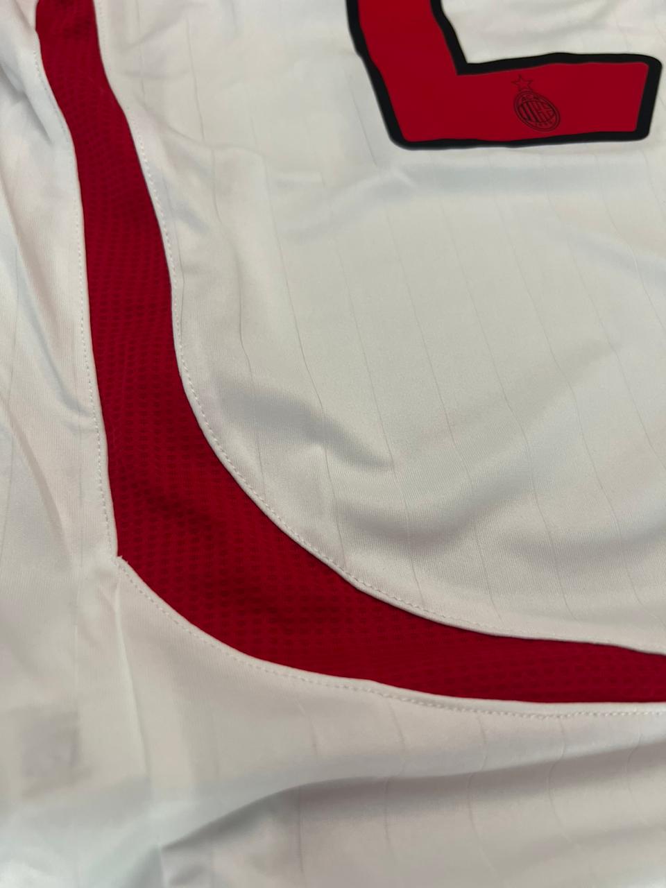 Retro Football jersey - 2006-07 - MILÁN VISITANTE | RETRO